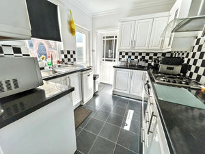 Photo 10- click for photo gallery